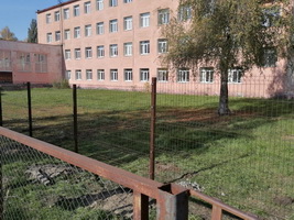 Ограждение территории Брянского колледжа искусств Киевская 20